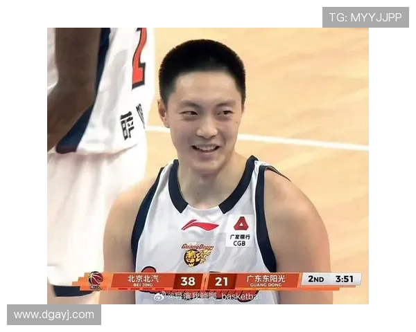 广东遭遇四大困境 胡明轩徐杰缺阵防守漏洞