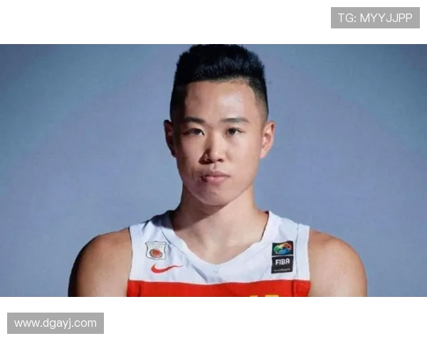 贺希宁当选CBA常规赛MVP 入选一阵创造深圳历史